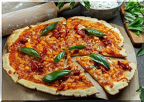 Ideas for making healthy pizzas at home will help your child get into the habit of consuming vegetables.