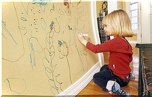 5 tricks to prevent children from scratching the walls