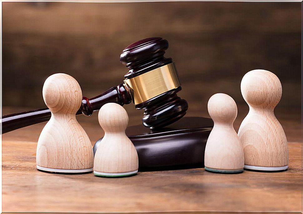 Characteristics of family lawsuits