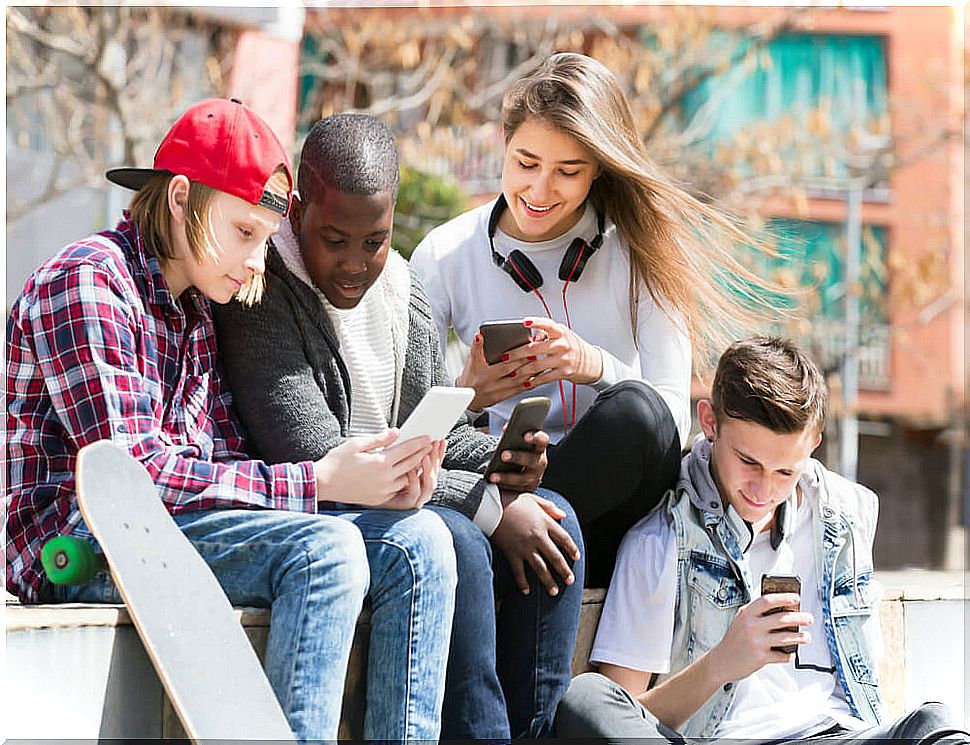 Dangerous Social Media Trends For Teens