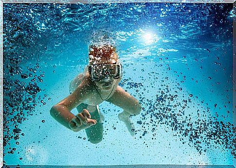 Diving for children, a sport in contact with nature