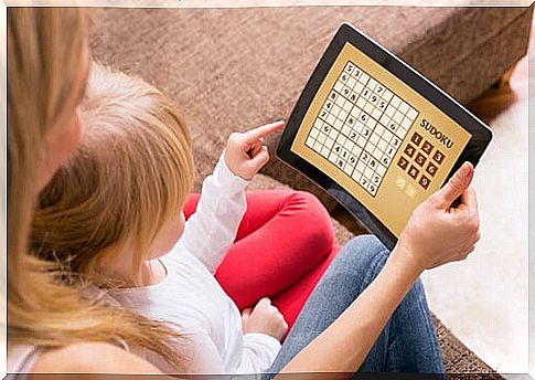 Many mothers wonder if it is good for children to use tablets.